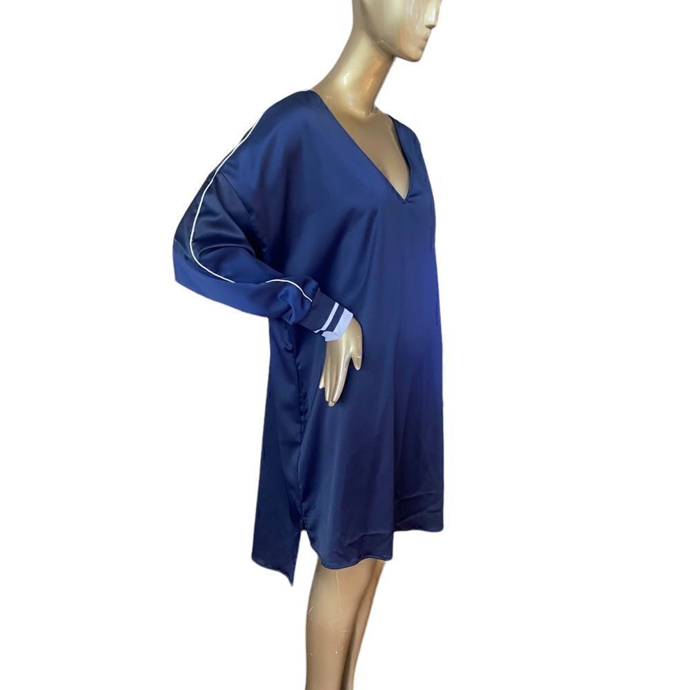 XL pull over v neck dress collage jersey style
